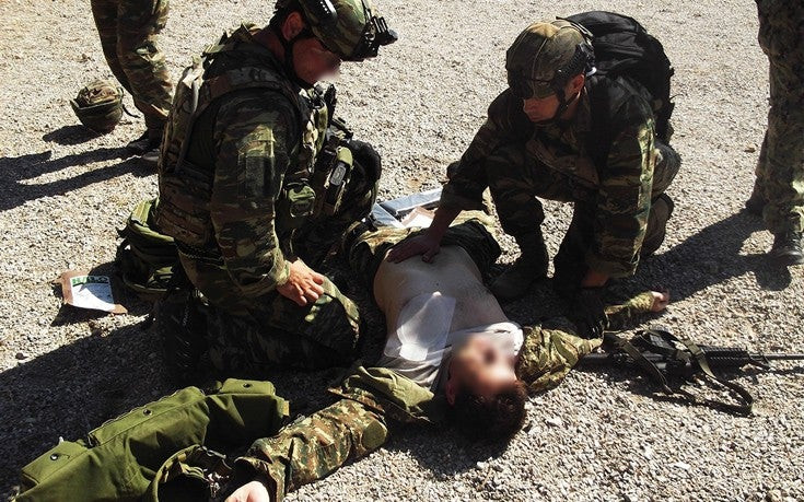 Έλληνες αμφίβιοι καταδρομείς και αμερικανοί κομάντος εκπαιδεύτηκαν μαζί